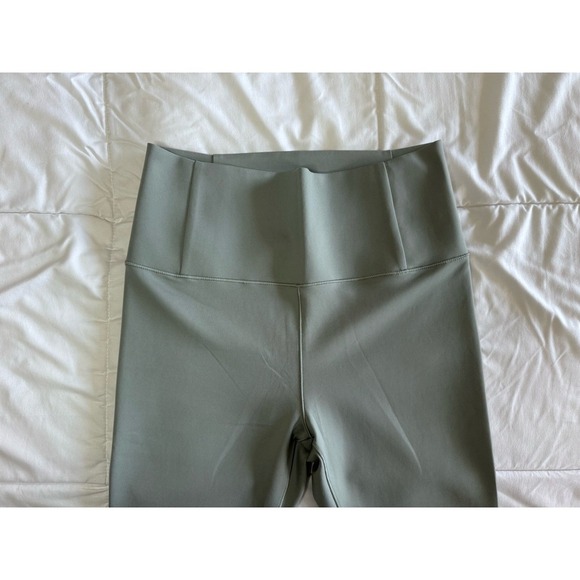 VUORI Evolve Legging VW497 Women's Uplift™ Leggings Pants in Fern Sz Medium - Picture 6 of 9